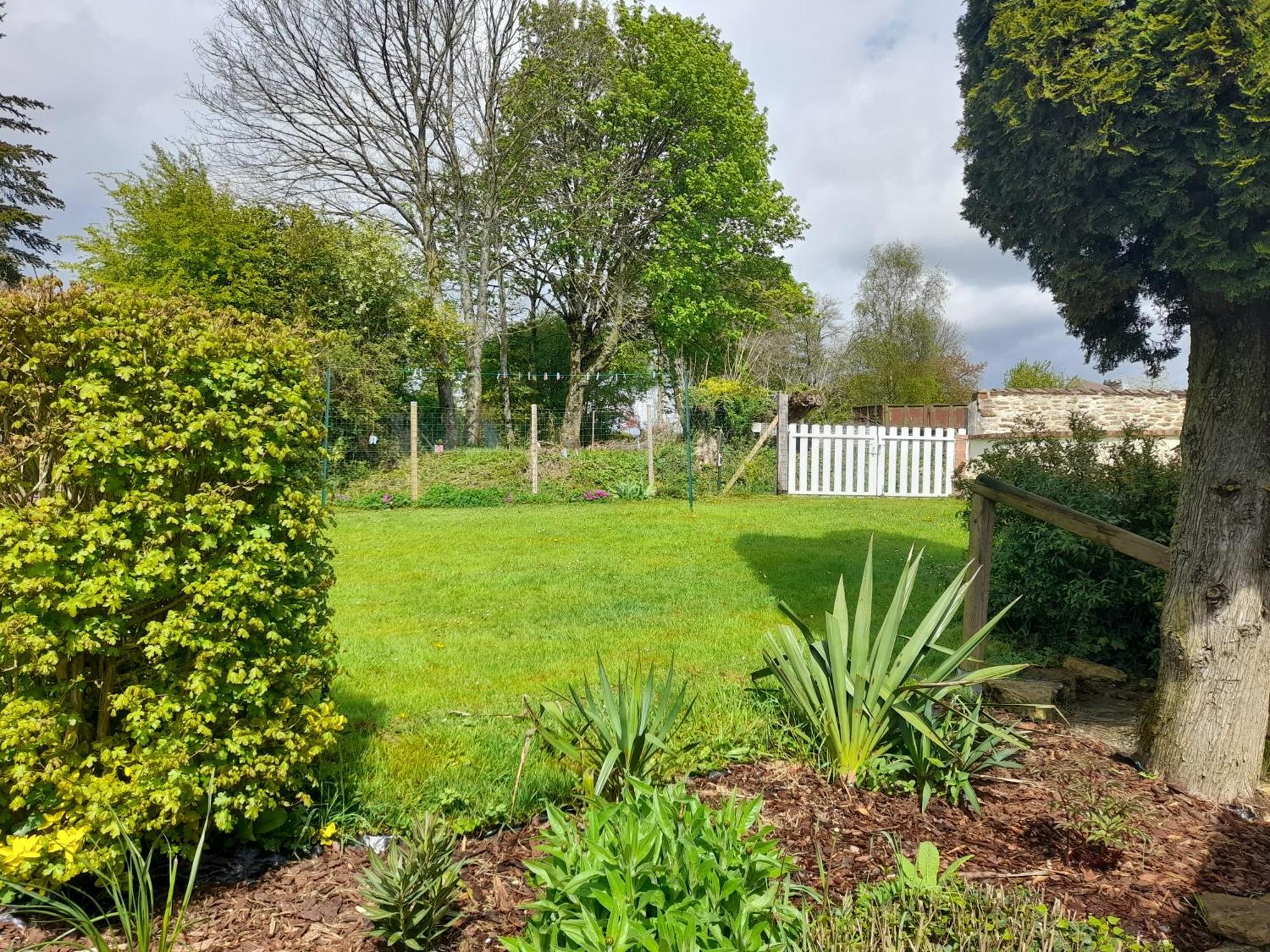 Location Petit Gite Individuel Orgeres  Exterior foto